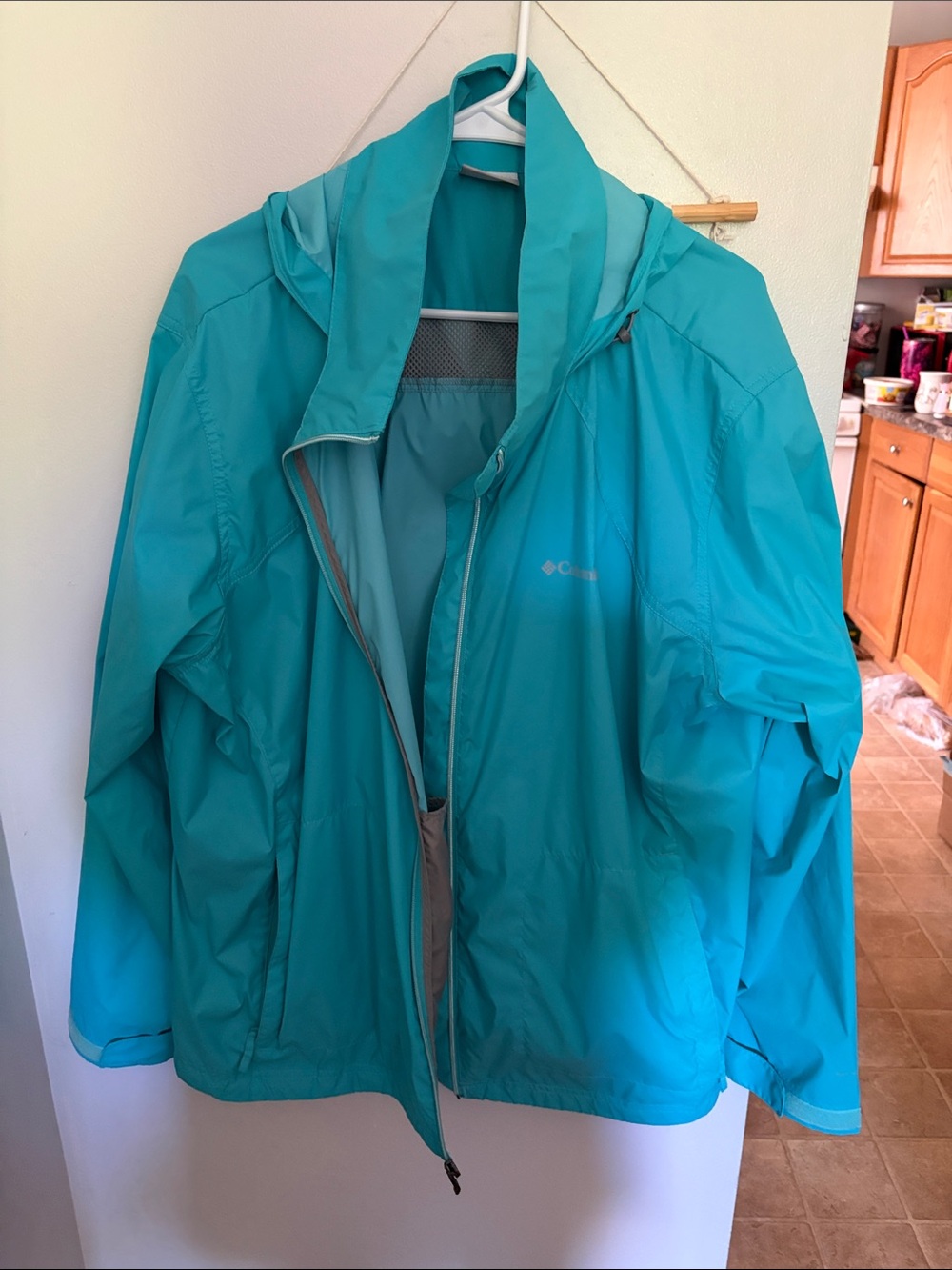 Columbia Aqua Teal Packable Hooded Shell Jacket